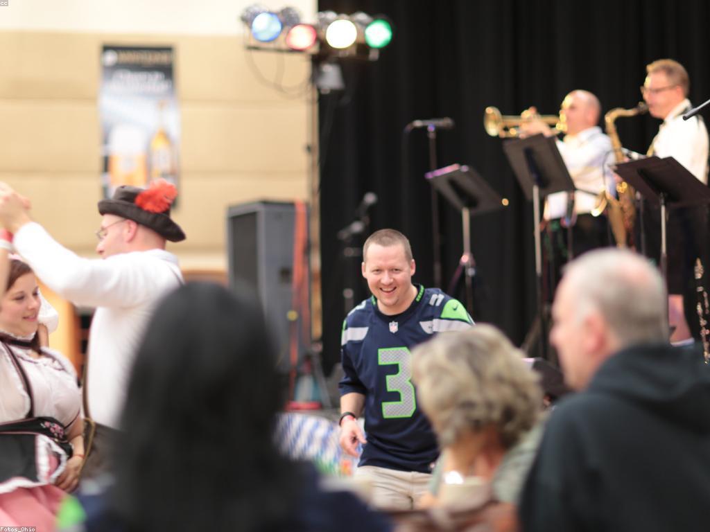 ការយល់ដឹងអំពីព្រឹត្តិការណ៍ជាសាធារណៈ