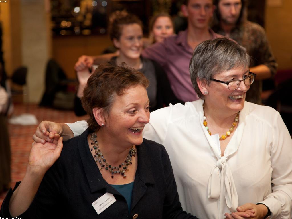 ដំណឹងថ្មីអំពីបញ្ហាសង្គមដែលគួរឱ្យចាប់អារម្មណ៍